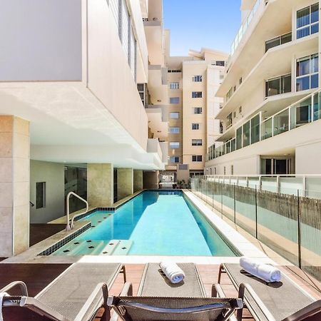 Redvue Holiday Apartments Redcliffe Exterior foto