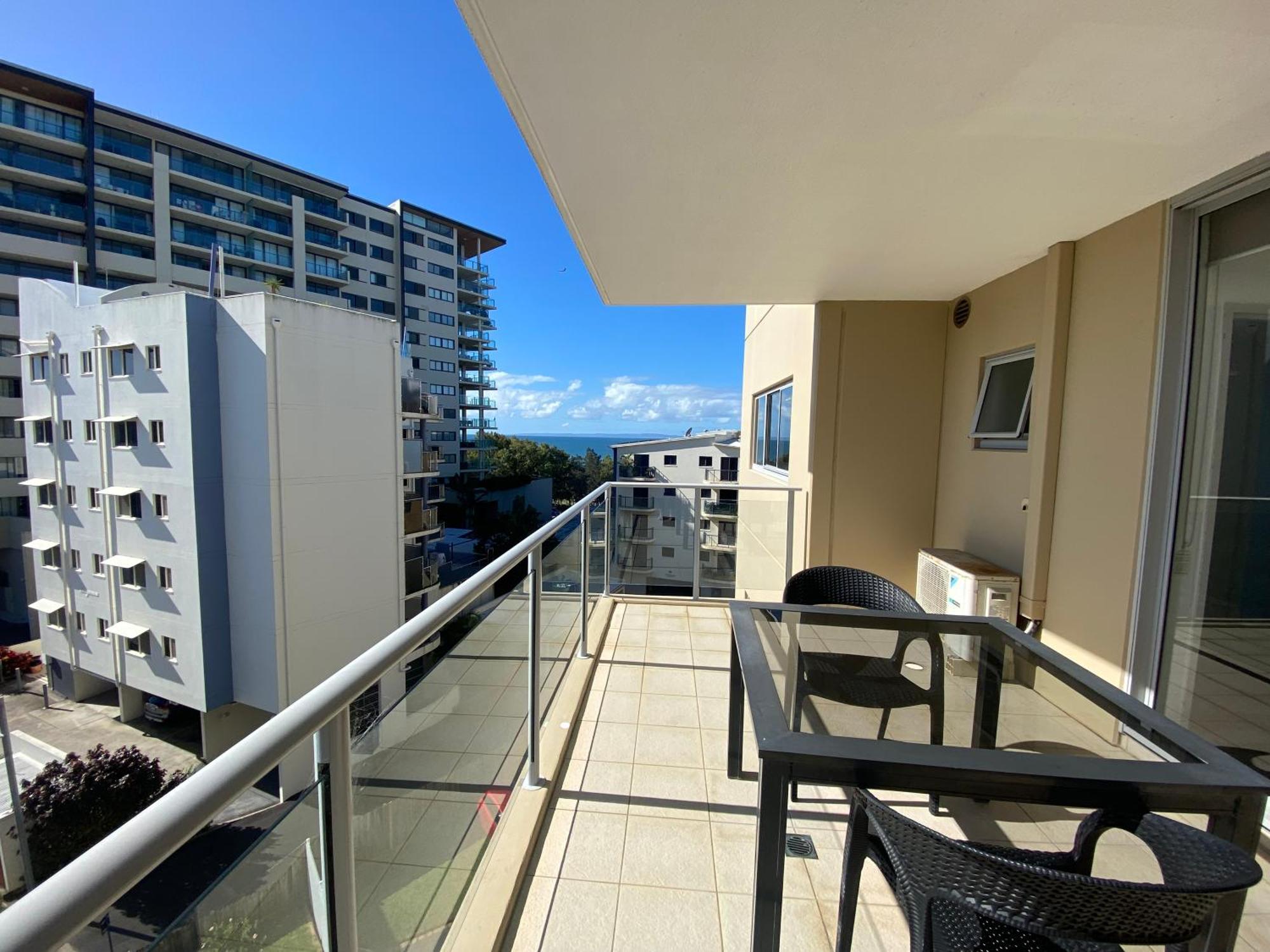 Redvue Holiday Apartments Redcliffe Exterior foto